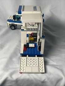 LEGO City: Mobile Command Center (60139) 99% Complete W/ Instructions No Box