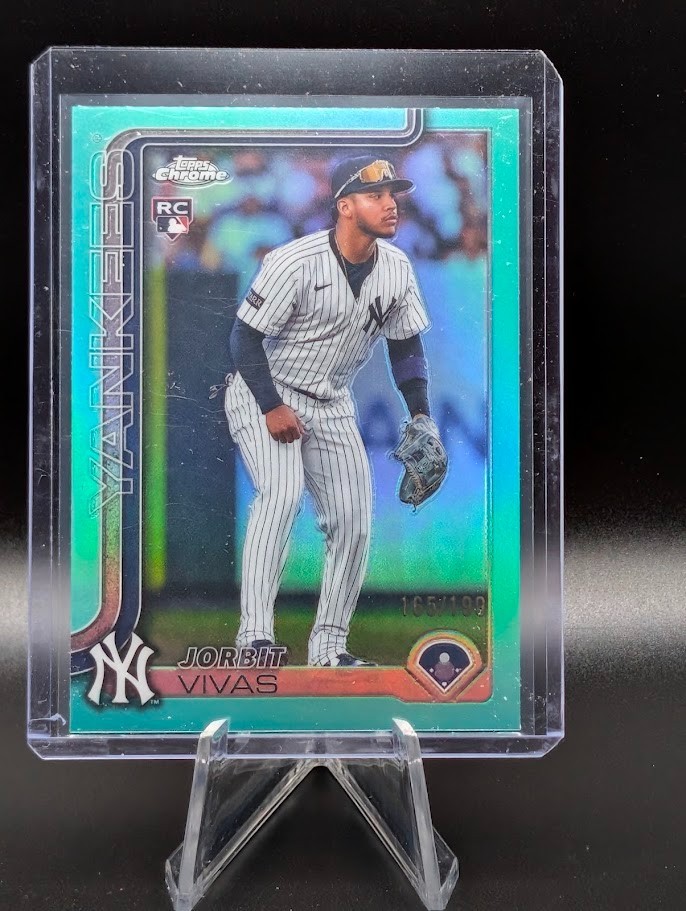 2025 Topps Chrome Update Jorbit Vivas RC Aqua /199 #USC113 New York Yankees