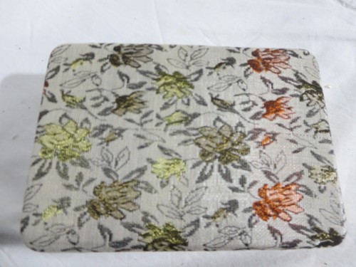 Vintage Small Tapestry Covered Jewelry Box - Picture 5 of 8