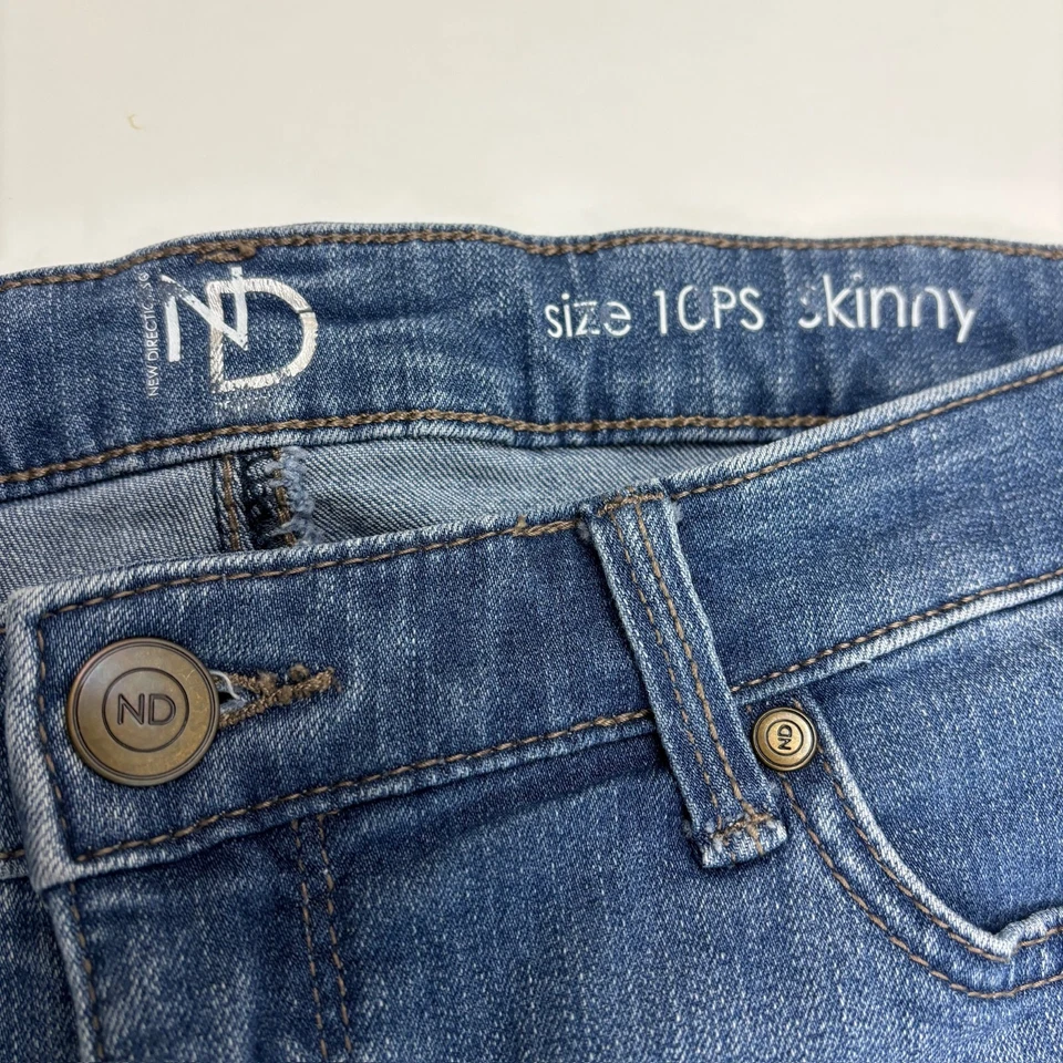 Jeans New Directions ajustados para mujer talla 10PS lavado medio azul denim Foto 2 de 4