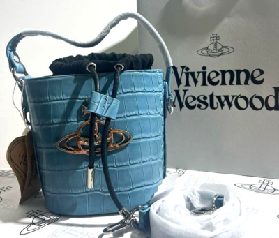 Vivienne Westwood★2WAY leather bucket bag・ハンドバック Vivienne Westwood Small Bucket Bag 2 Way Big Orb Logo Light