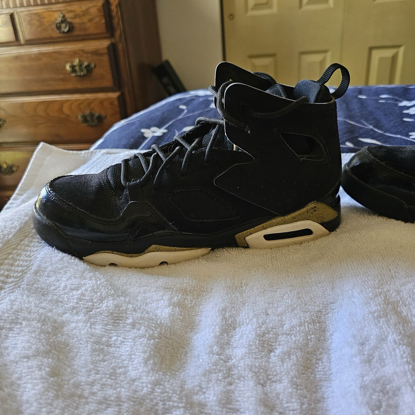 Air Jordan Flight Club Basketball Sneakers for Men and Women