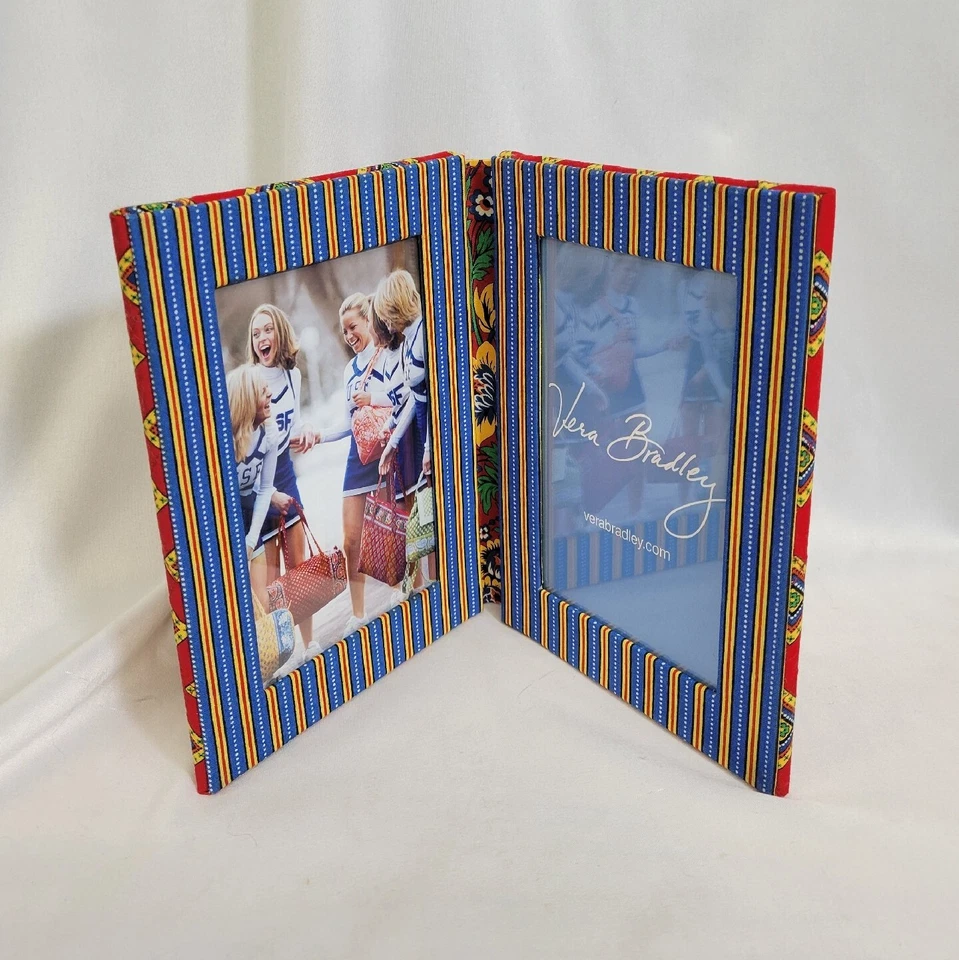 Marco de fotos Vera Bradley Villa rojo geométrico acolchado doble pliegue 4x6 Foto 2 de 4