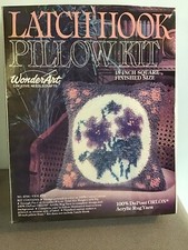 VINTAGE Latch Hook Pillow Kit  4734 Violets 15  By Wonder Art