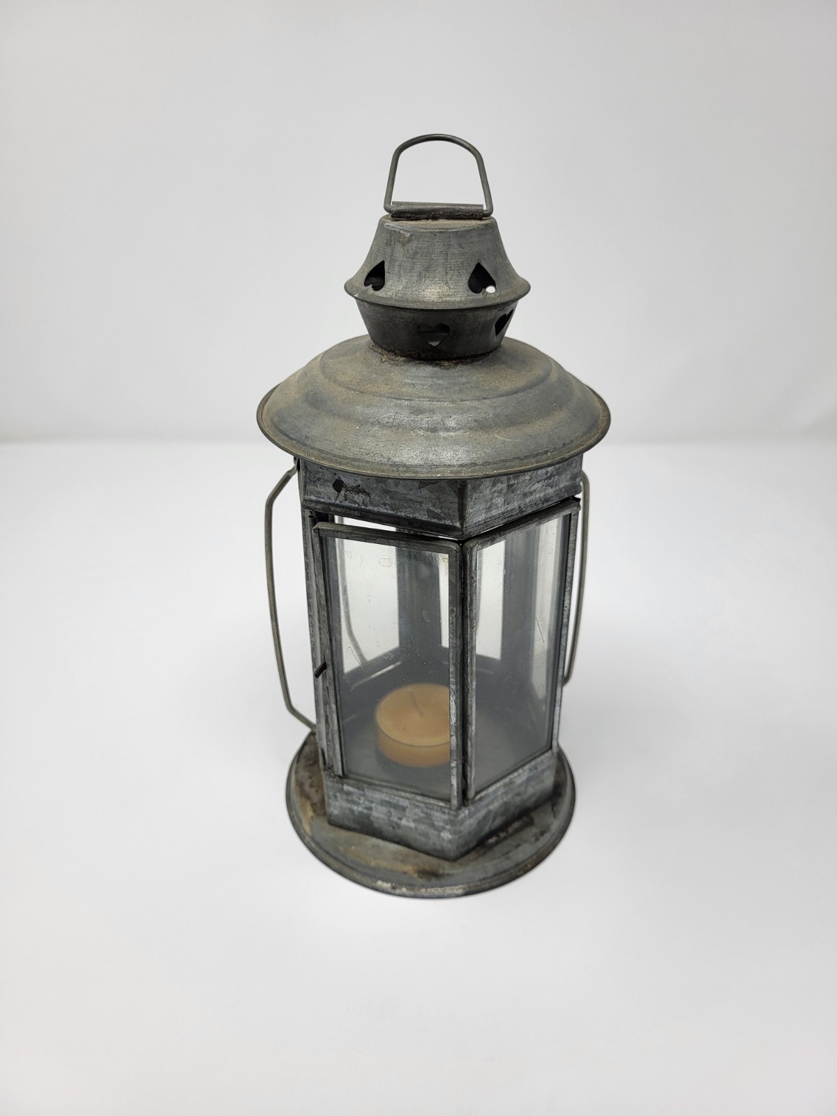 Tin And Plastic Colonial Candle Lamp  Metal Lantern Home Table Decor