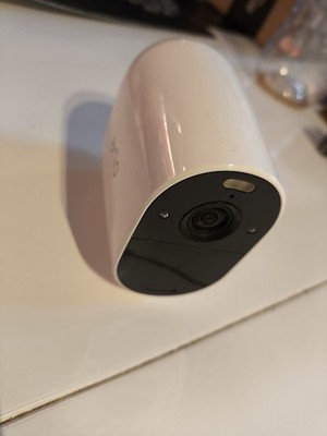 Arlo Essential Überwachungskamera - Top Zustand!