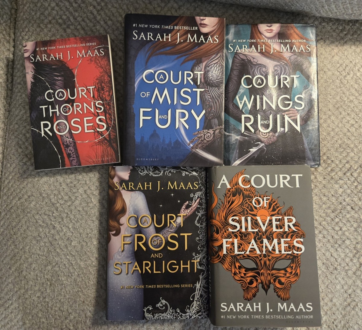 洋書 SARAH J MASS ACOTAR ACOMAF ACOWAR Book Review: A Court of Mist and Fury by Sarah J. Maas