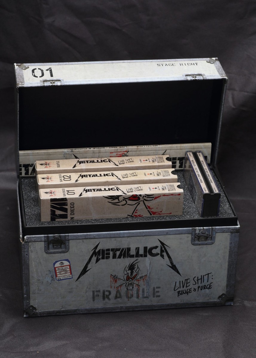 【CD/VHS-BOX】メタリカ / Live Shit:Binge&Purge Metallica Live Shit Binge & Purge Box Set VHS Tapes CD