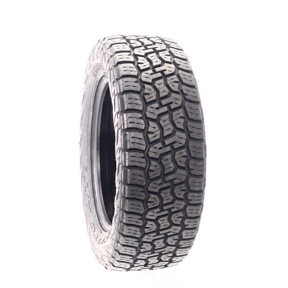 Pinza nueva LT 275/60R20 Nitto Terra G3 A/T 123/120T Foto 2 de 4