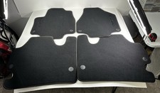 2016-2026 Chrysler Pacifica Voyager Factory Carpet Floor Mat Set-black Oem 2016-2026 Chrysler Pacifica Voyager Factory Carpet Floor Mat Set-black Oem