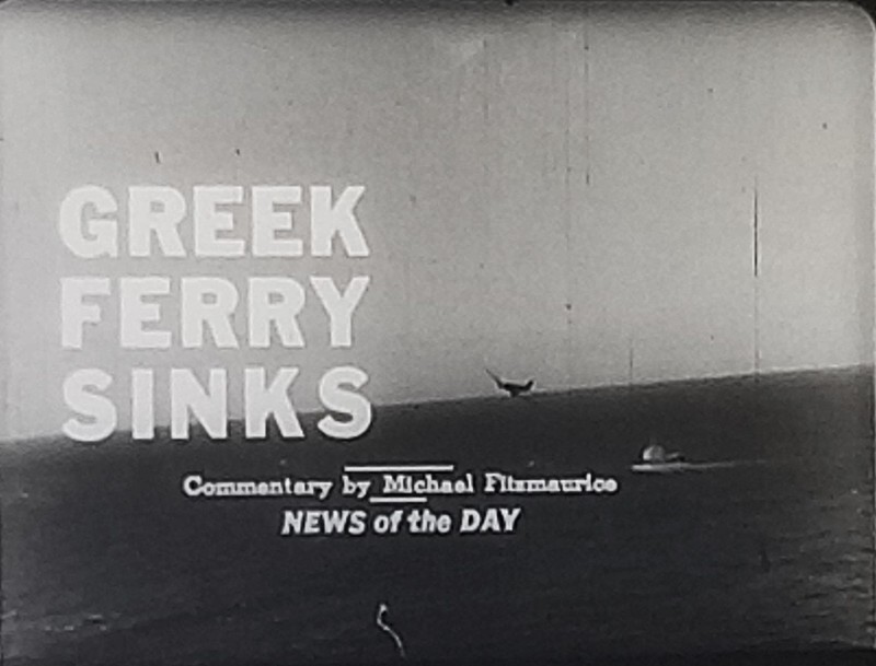 NEWS OF THE DAY (1966) Xmas Store Windows ~ Dolphins ~ Ferry Sinks ~ 16MM