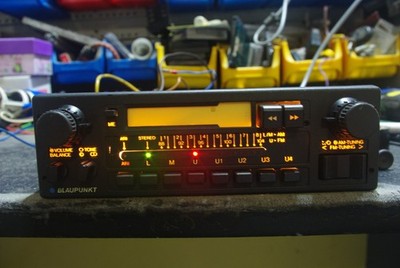 Oldtimer BLAUPUNKT LOS ANGELES SM24 Autoradio mit Kassettenspieler