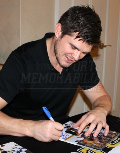 Chris Kunitz Pittsburgh Penguins Signed Autographed Goal Celebration 8x10 - Picture 2 of 2