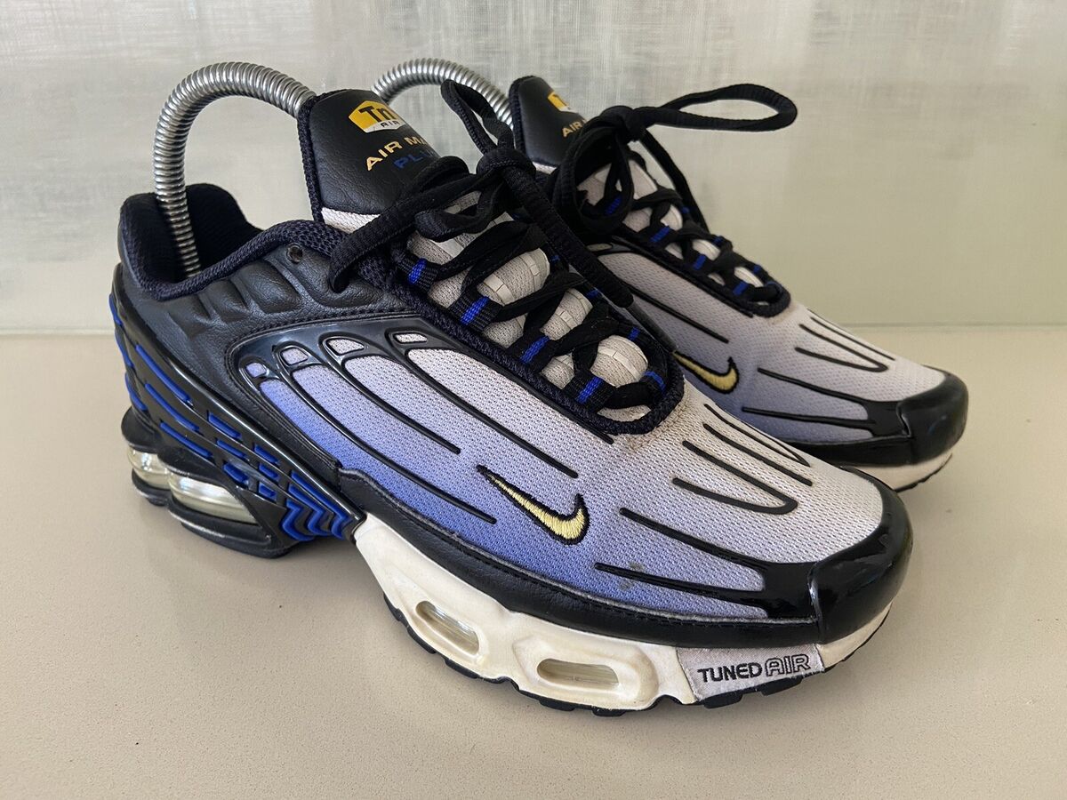 TN Air Nike Air Max Plus 3 GS Black/Chamois/Hyper Blue Size TN Air Nike Air Max Plus 3 GS Black/Chamois/Hyper Blue Size