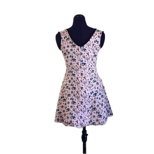 Sourpuss Women’s Pink Retro Lace Short Sleeve Mini Dress Size Small - Picture 3 of 14