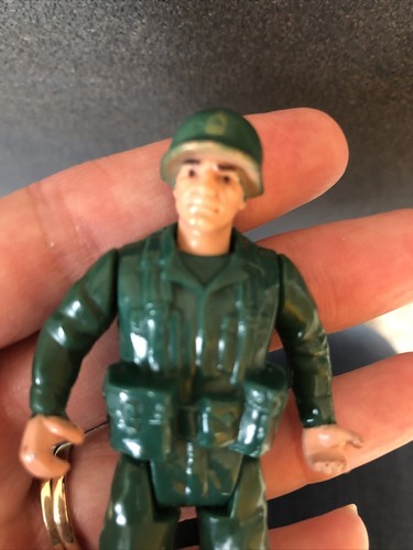 Vintage 1982 Remco DC Comics Sgt. Rock MARKSMAN Figure Action Soldier NO GUN - Picture 2 of 5