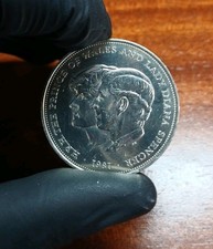 1981 Charles and Diana Commemorative Crown Coin
