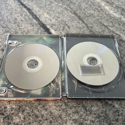 FF7リメイク ps4 フィギュアスチールブックケースセット Final Fantasy 7 VII Remake Collectible Steelbook Case with