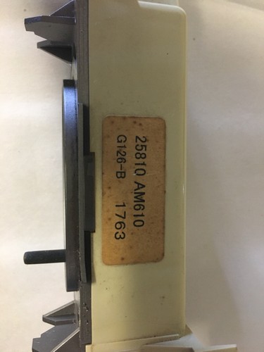 03-04 Infiniti G35 Coupe center dashboard clock OEM 20046N - Picture 8 of 12