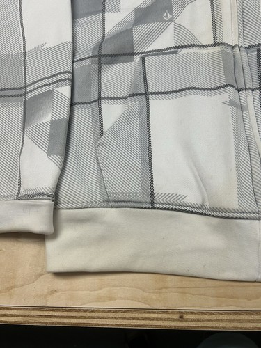 Volcom Vintage Collectable “SHOTGUN PLAID SHERPA HYDRO ZIP” Sweatshirt - Size L - Picture 2 of 9