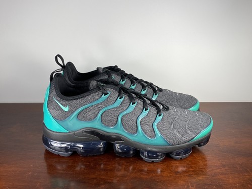 vapormax plus emerald