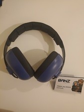 Banz Earmuffs for baby 0-2 yrs NWT Pink with flowers  Peace sign