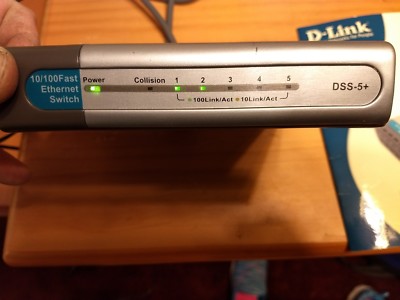D-Link DSS-5+ 5 Port 10/100 Fast Ethernet Switch