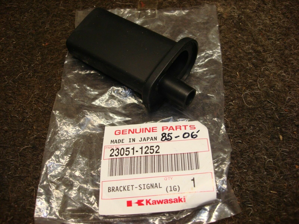 Kawasaki turn signal bracket 1986-2006 Ninja Concours ZX EX ZR