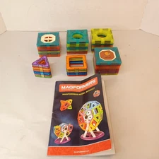 Mixed Lot of 46 Magformers Magnetic Pieces Shapes With Booklet