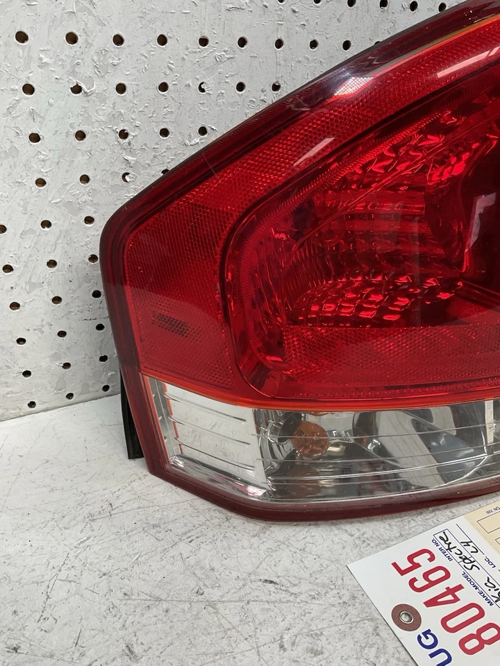 KIA SPECTRA 2007 2009 SEDÁN LUZ TRASERA IZQUIERDA OEM Foto 2 de 4