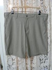 # SWISS TECH MEN SZ 38 (39x9) KHAKI SHORTS-12" RISE-CROTCH GUSSET-100% POLYESTER