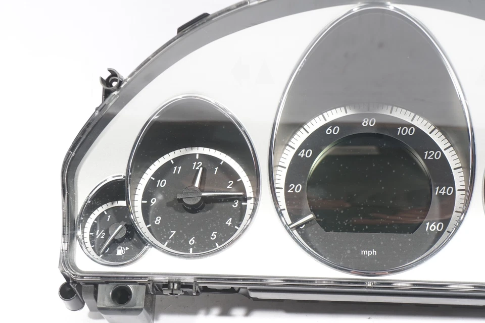 MERCEDES BENZ E350 2010-2013 4MATIC CLUSTER VELOCÍMETRO OEM Foto 4 de 4
