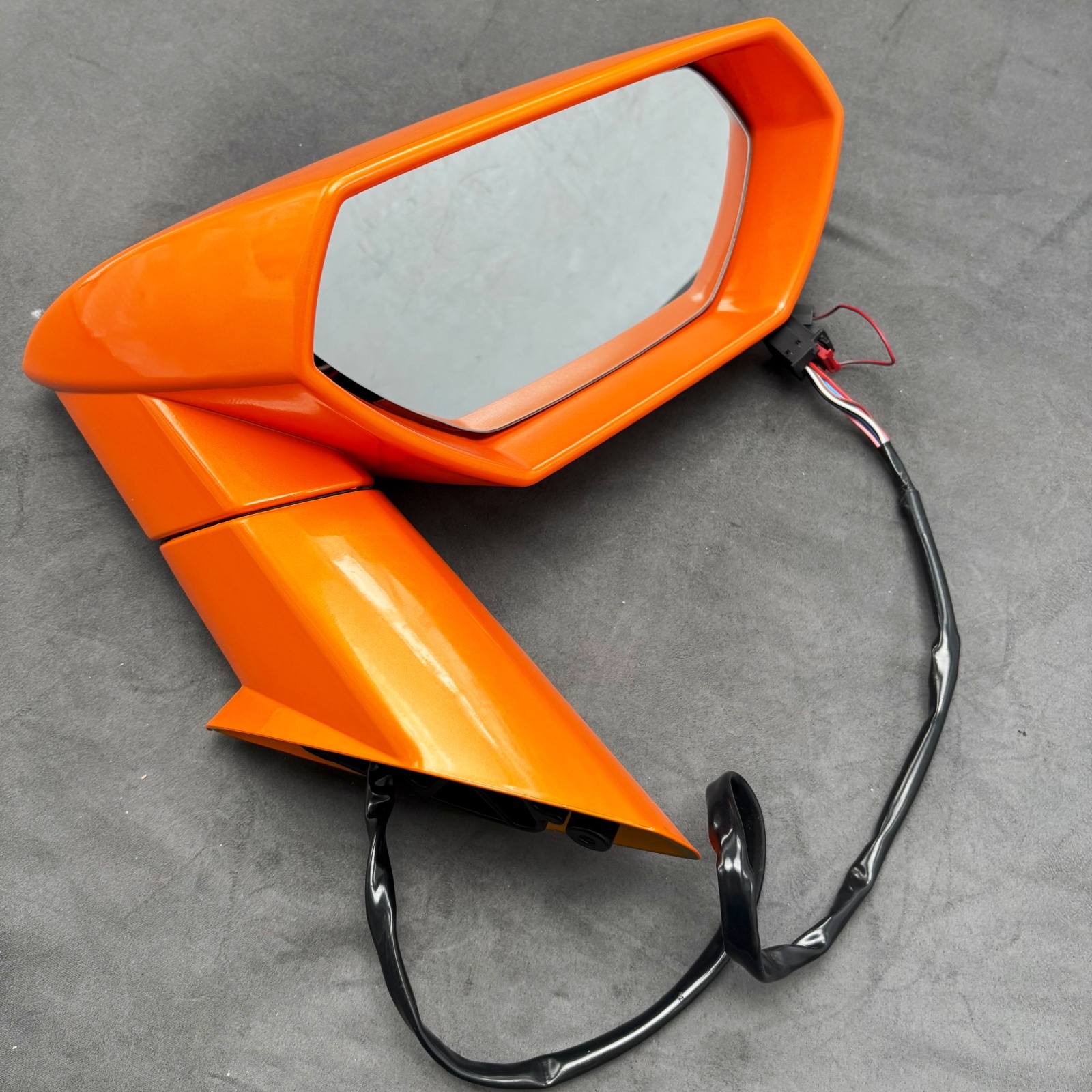 Lamborghini Huracan Right Side mirror P/N 4T0857388