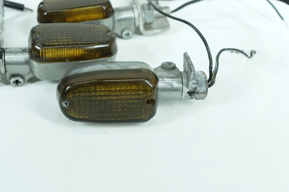 Harley Sportster XLH883 1986 OEM indicadores de señal de giro delanteros izquierdo y derecho Foto 4 de 4