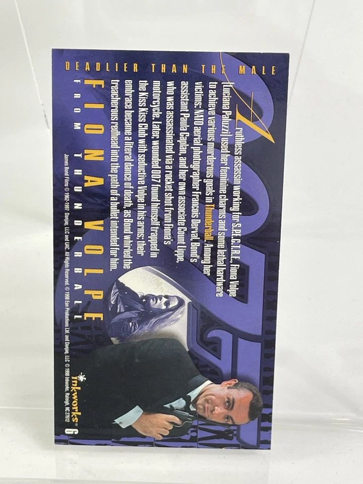 MUJERES DE JAMES BOND Luciana Paluzzi como Fiona Volpe Firmado AUTO Tintas TARJETA Foto 4 de 4