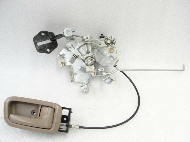 2000-2006 Toyota Tundra OEM Right Rear Door Lock Actuator Remote
