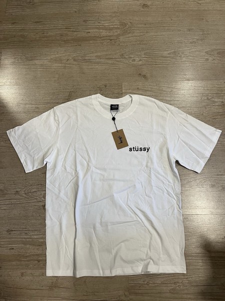 camiseta stussy