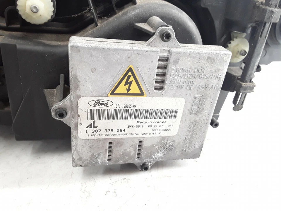 Faro delantero derecho xenón ford mondeo mk ii 2004 lhd 0301174274 Foto 3 de 4