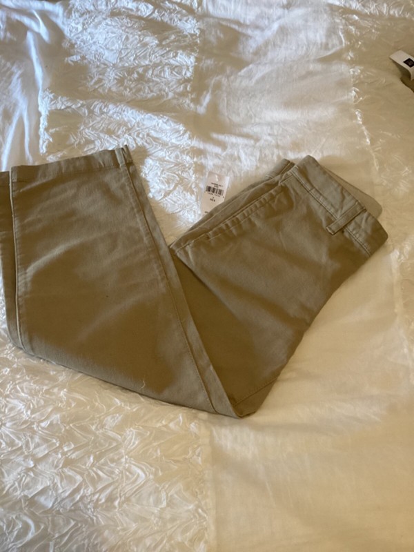 gap boys new with tags size 7 khaki chino pants
