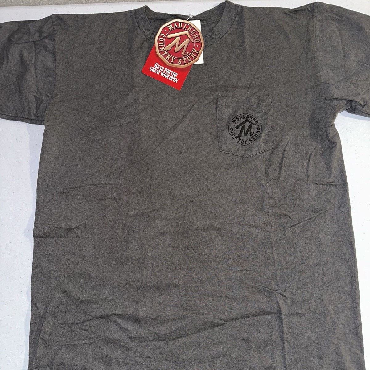NWT Vintage Marlboro Country Store Single Stitch Cowboy Pocket T 