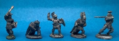 25 Citadel Warhammer Preslotta Fighters - Chaos and Law - Oldhammer Restposten