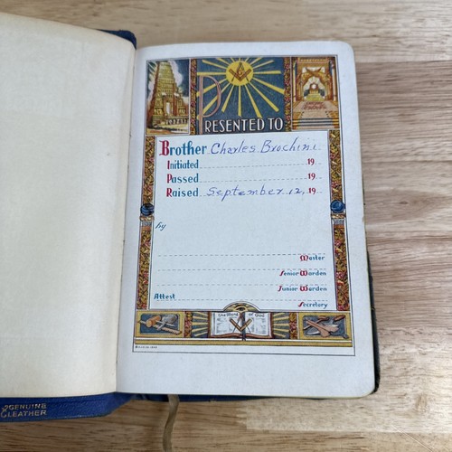 Holy Bible Masonic Edition 1940 Holman Blue Cover Illustrated Edition - Picture 8 of 11
