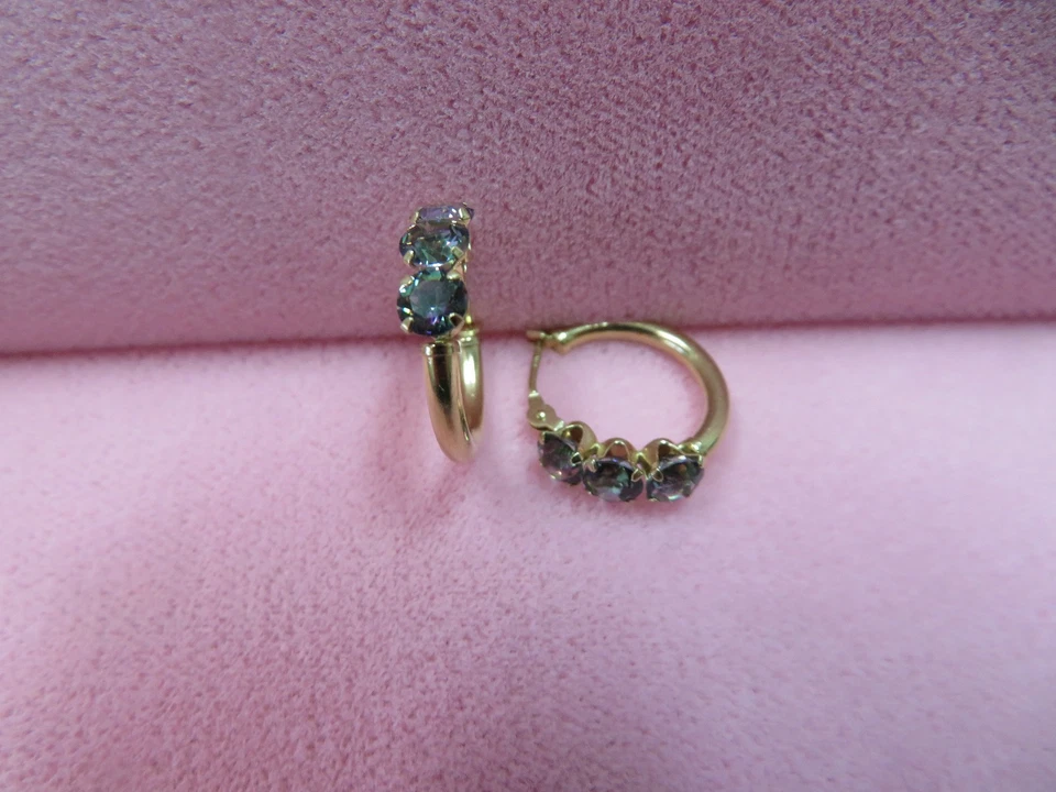 Brincos de argola de ouro amarelo puro 14k topázio místico 1,17 gramas - Imagem 3 de 4