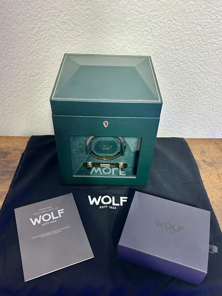 Enrollador de reloj individual programable verde Wolf British Racing con almacenamiento  Foto 2 de 4