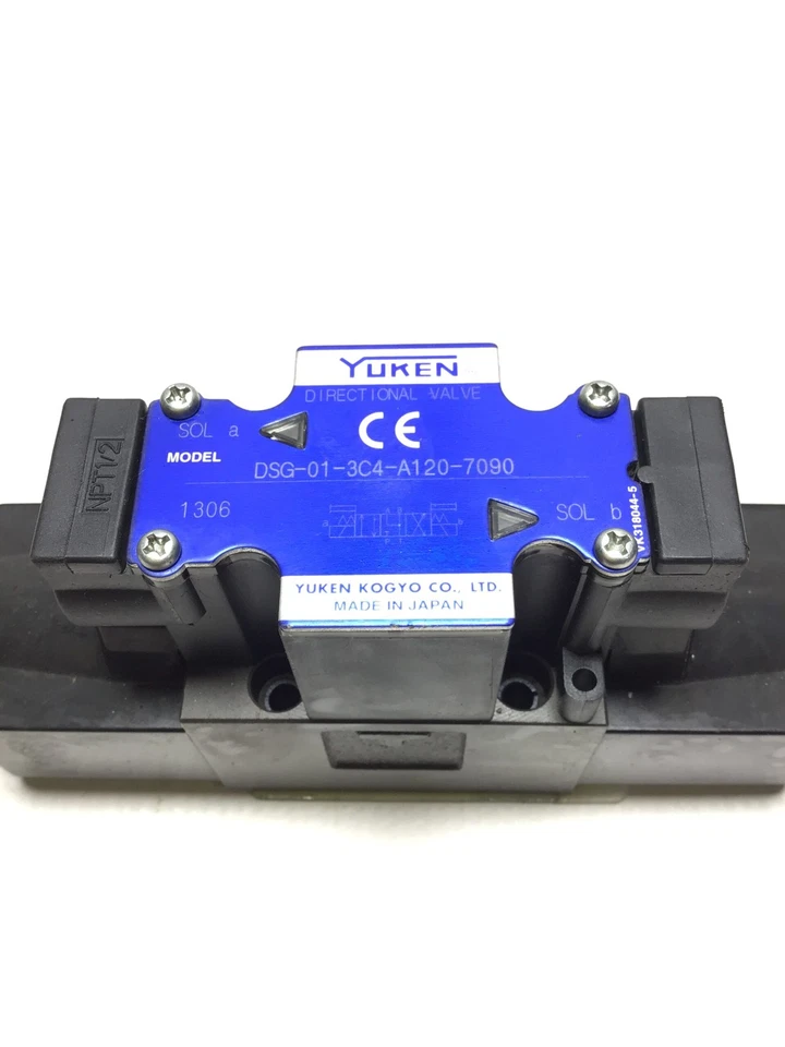 Electroválvula direccional Yuken DSG-01-3C4-A120-7090 Foto 2 de 4