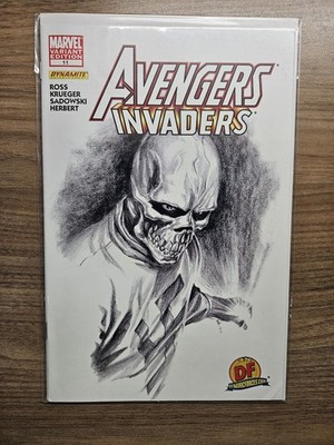 Avengers Invaders # 11 NM 1st Print Dynamic Forces Variant Cover Marvel