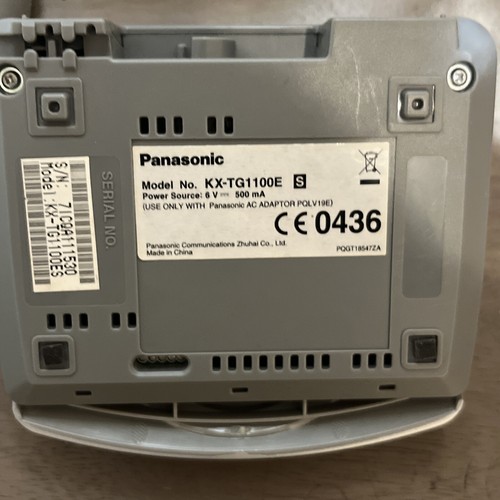 Panasonic KX-TG1100E KX-TG1102E Cyfrowy telefon bezprzewodowy z podstawą i zasilaczem - Zdjęcie 7 z 7