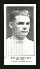1923-24 William Paterson (V145-1) Hockey Frank Finnigan #9