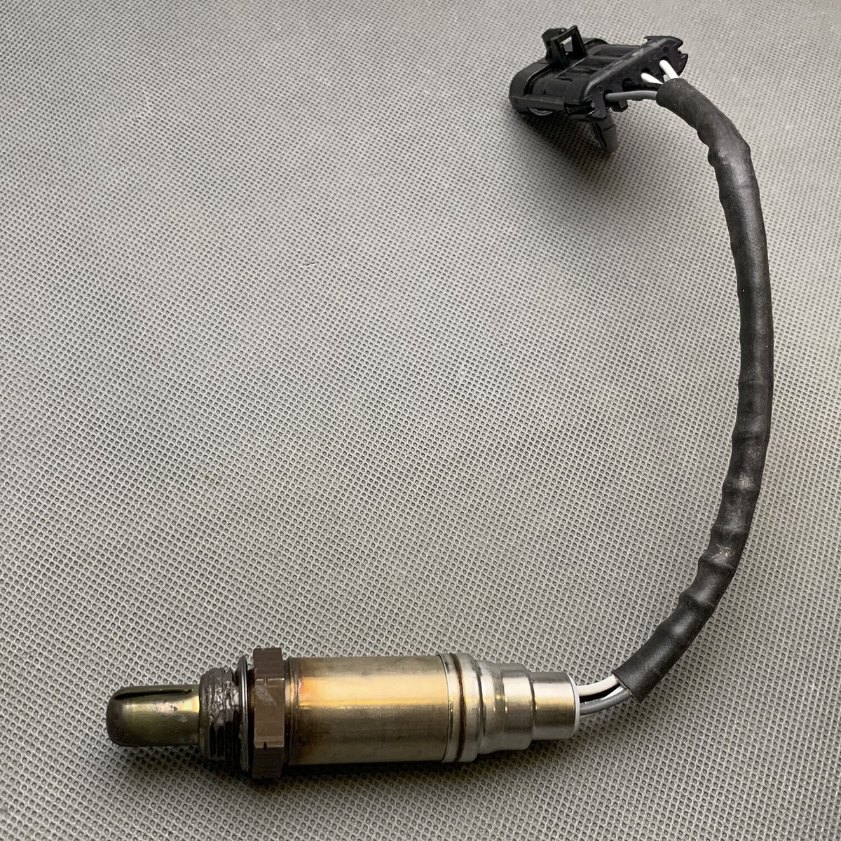 なお 0258005703 OE GENUINE Oxygen Sensor Fits Acura Oldsmobile