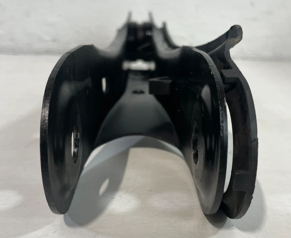 2022-2025 HYUNDAI TUCSON AWD REAR LEFT DRIVER SIDE LATERAL CONTROL ARM # 104813 - Image 2 of 4